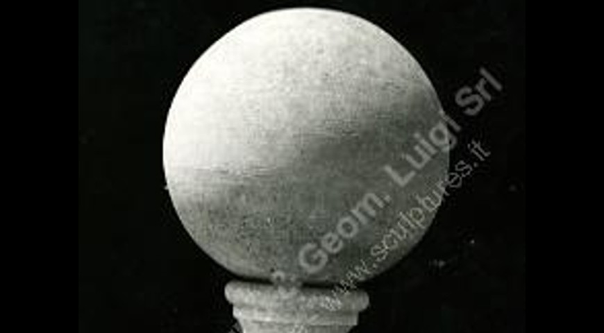 013 Finial with Ball