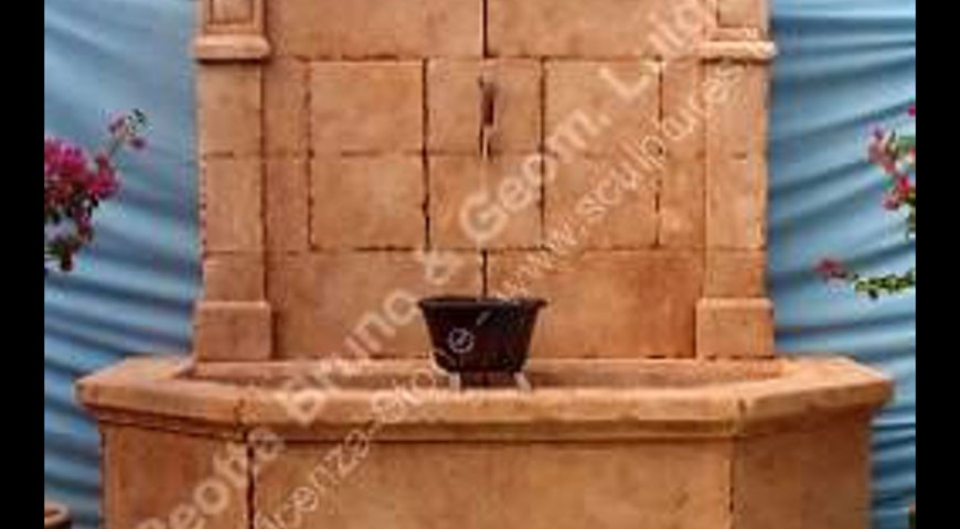 022 Wall Fountain Siena