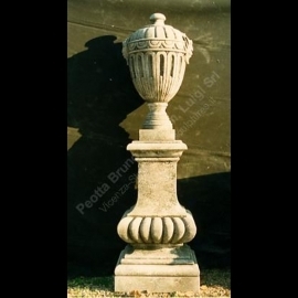 012 Finial with Mask