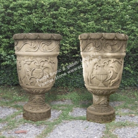 R092 Byzantine Vases
