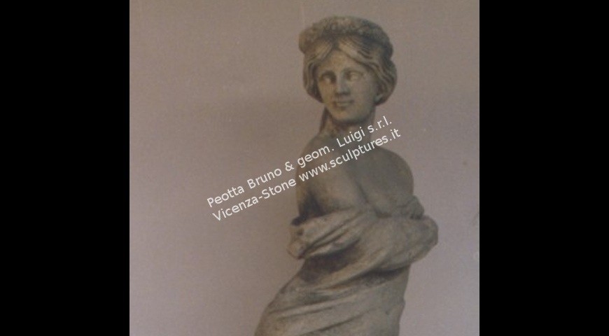352 Statua Greca Femminile