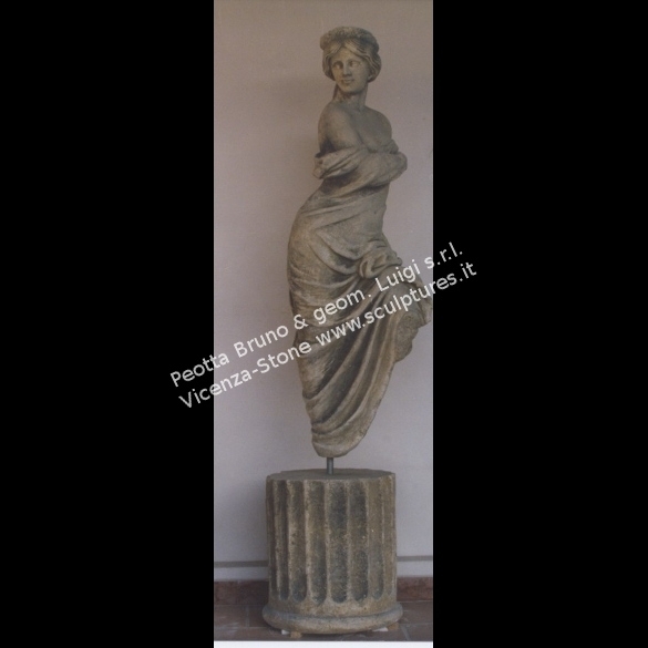 352 Statua Greca Femmina